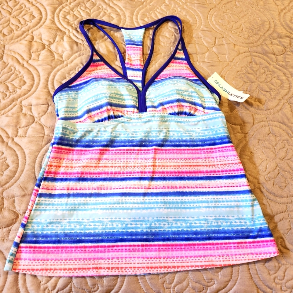 ⬇️🎉NWT Splashletics Size M Tankini Swim Top
